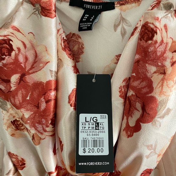 NWT Dress size large - Picture 4 of 4